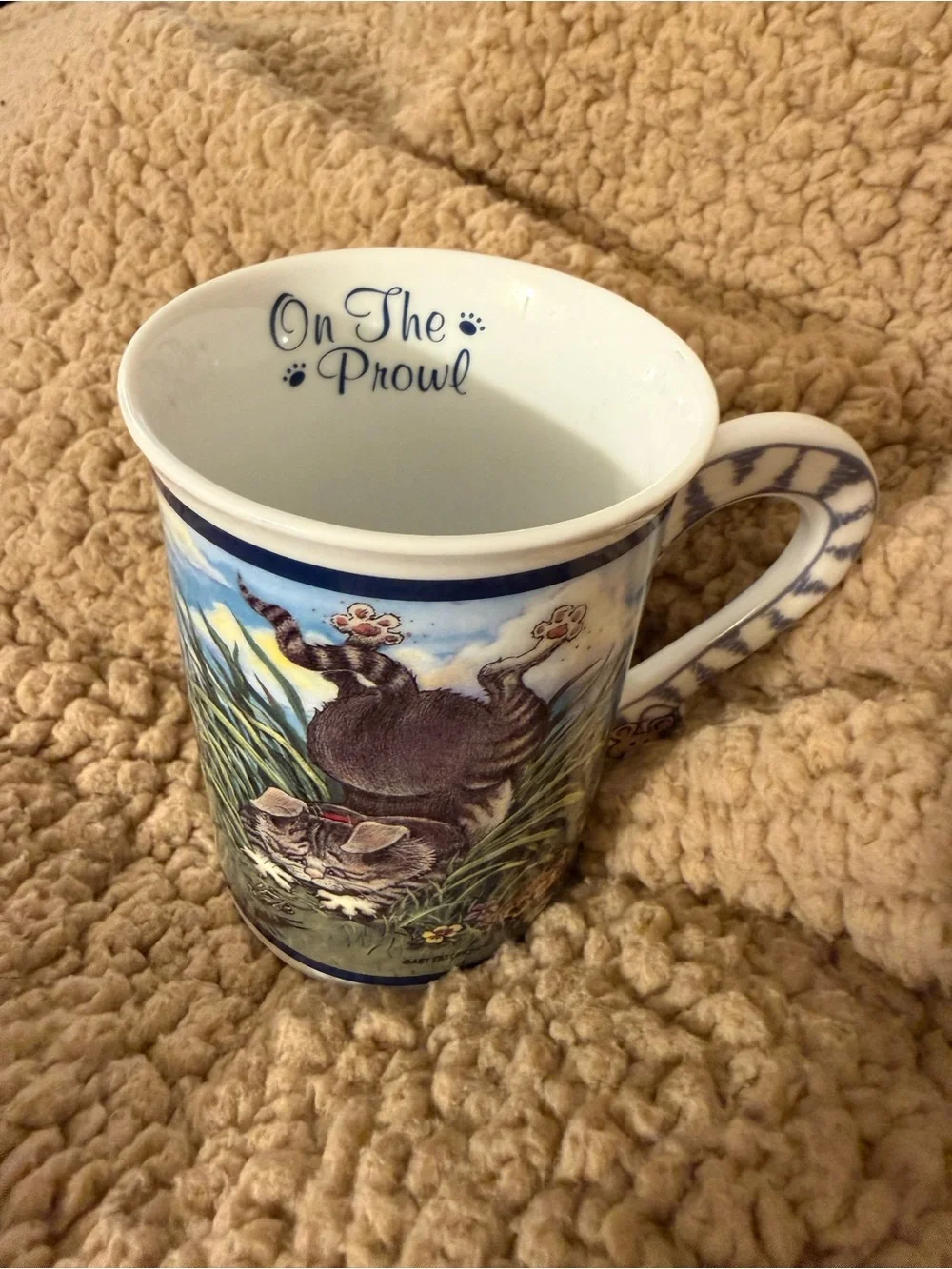 Cat Mug “ On The Prowl “ Comical Cats Porcelain Collector Mugs Gary Patterson
